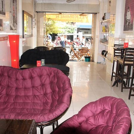 Riverside Backpackers Πνομ Πενχ Εξωτερικό φωτογραφία