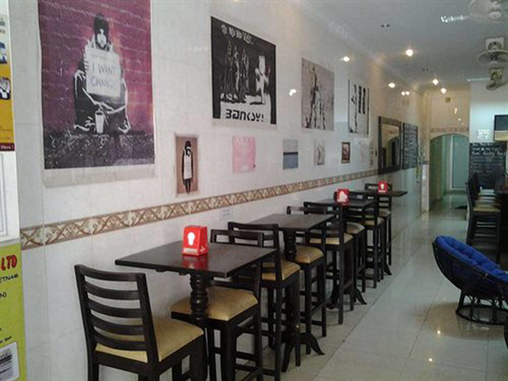 Riverside Backpackers Πνομ Πενχ Εξωτερικό φωτογραφία